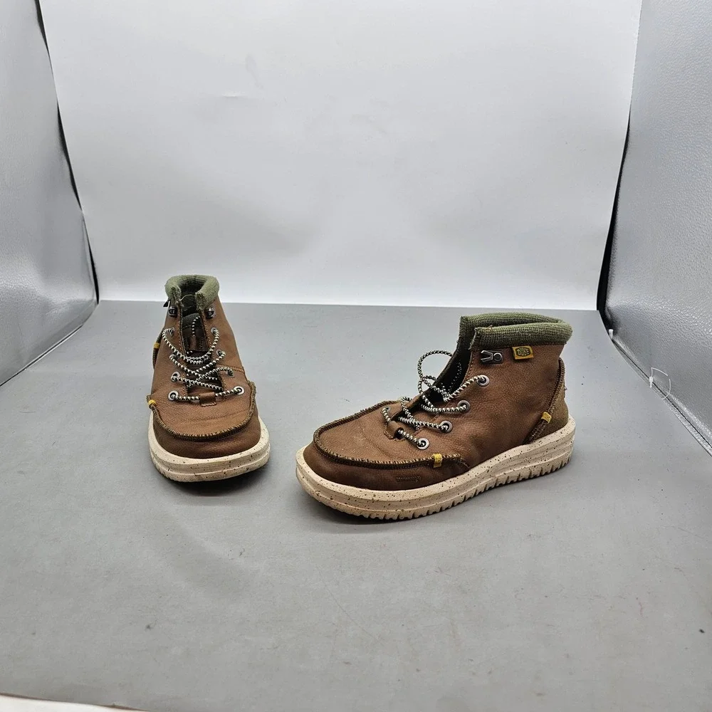 Hey Dude Bradley Boot Youth Walnut Brown Leather Ankle Boots 40269-267 Size 5Y